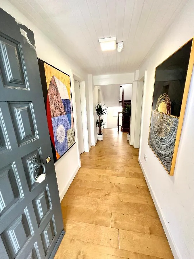 Oeiras Beach Guest House