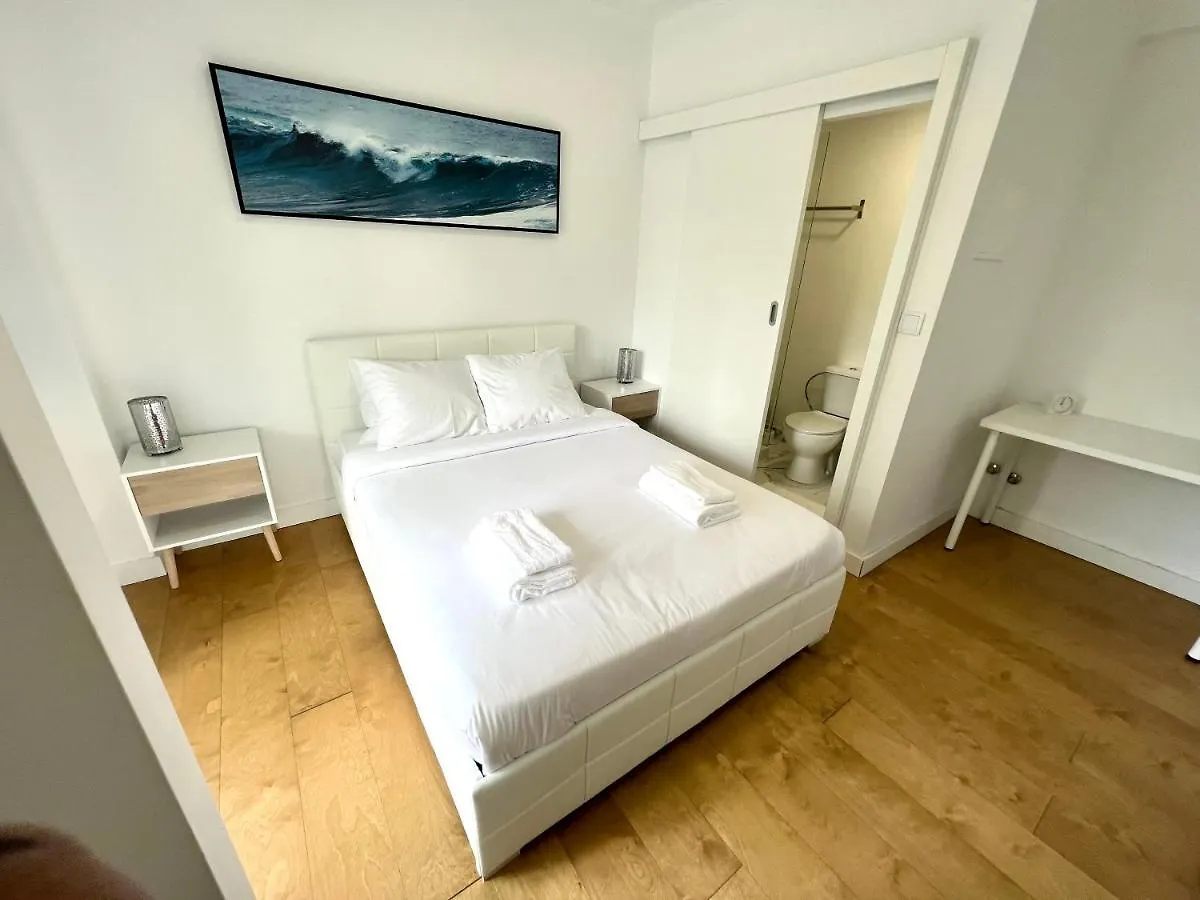 Oeiras Beach Guest House