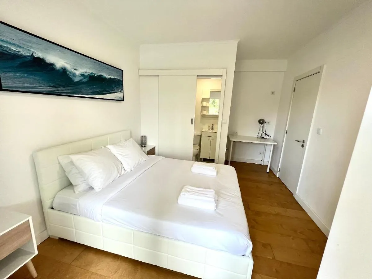 Oeiras Beach Guest House 0*,  Portugal